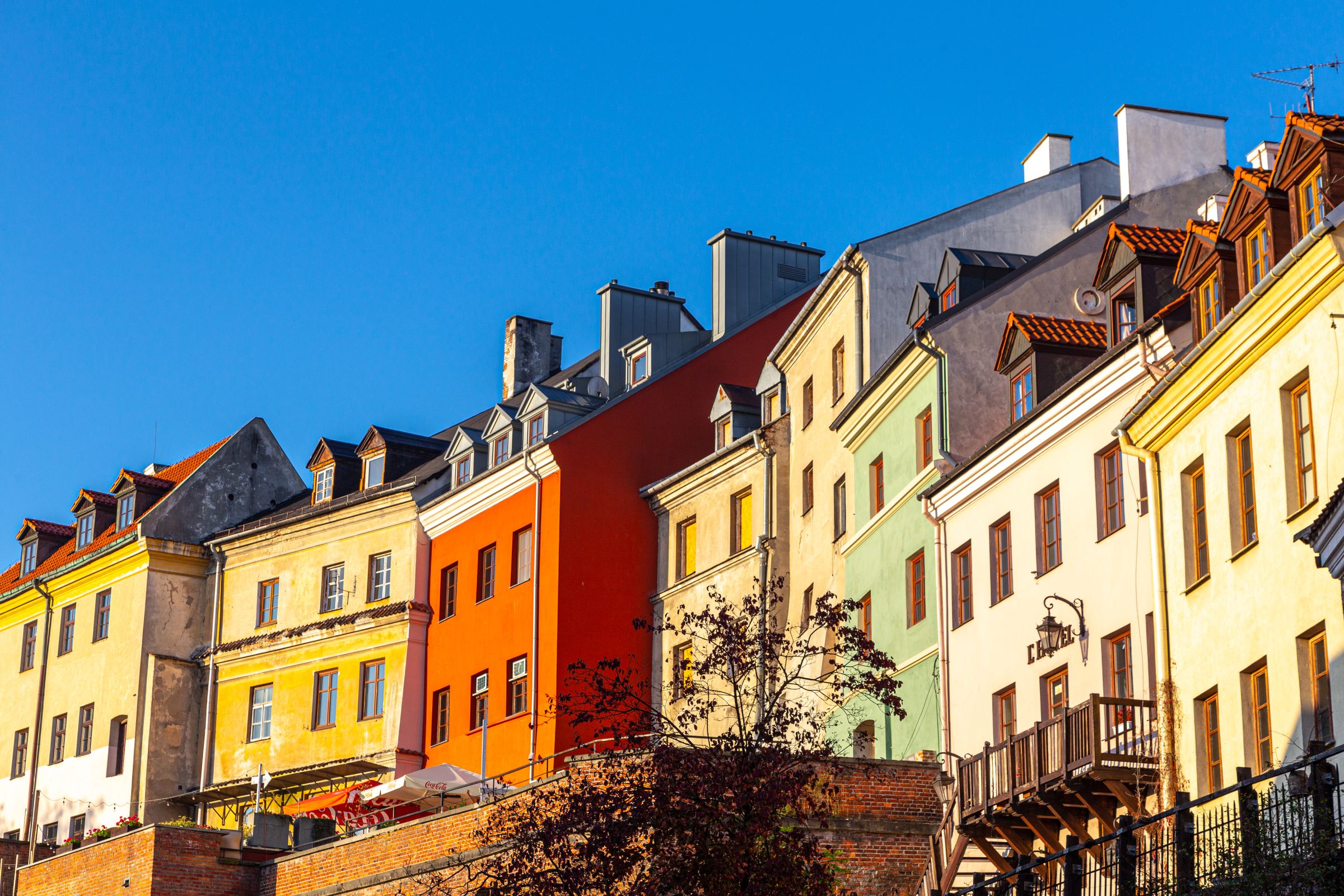 Kolorowe kamienice na Starym Mieście w Lublinie